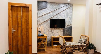 Hill Sides Inn Room Type - Super Deluxe Room