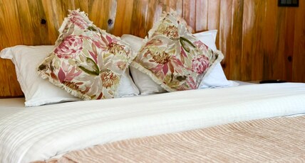 Oakridge By The Aravali Story Room Type - Standard Room
