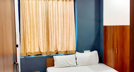 Madery deluxe Room Type - Deluxe Ac Room