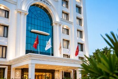 Daksh The Madhuvan Suites Dwarka