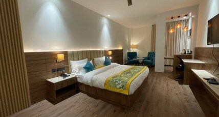 HOTEL CASA DIVINE Room Type - EXECUTIVE ROOM