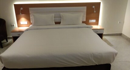 Scorpio Club And Resort Room Type - Deluxe Room