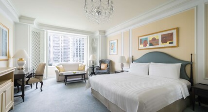 Shangri-La Hotel, Singapore Room Type - Valley Wing Deluxe King