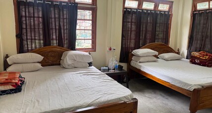 GANANAYAK HOME STAY Room Type - Triple  Room