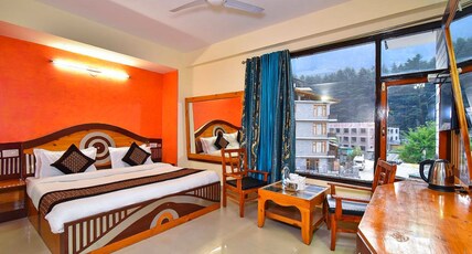 Hotel Him Regency - 2 Mins drive from Volvo Bus Stand Room Type - Super Deluxe Room with Balcony