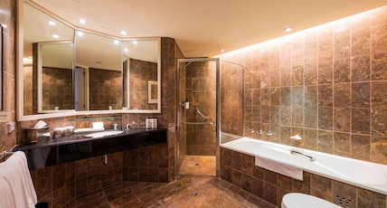 InterContinental Adelaide Room Type - 1 King Classic High Floor