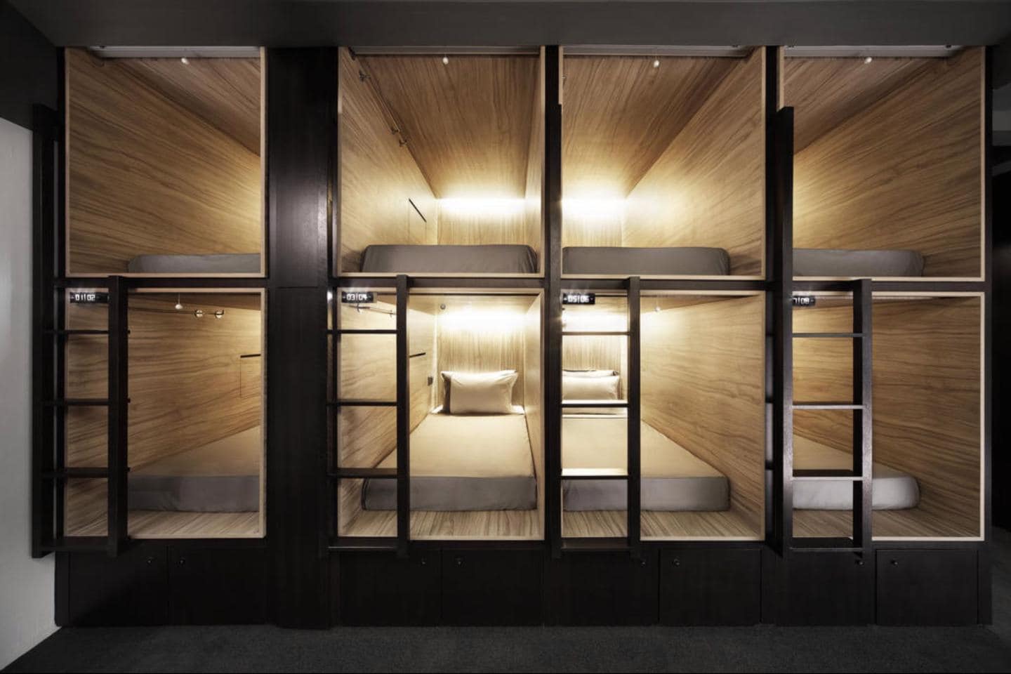 The Pod @ Beach Road Boutique Capsule Hotel - Tap to explore photos