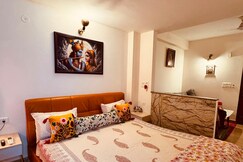 Photos of Shri Gauri Kunj