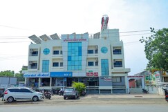 Photos of HOTEL SAI PALACE EXECUTIVE LODGING