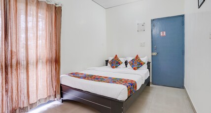 FabHotel Gomes Pousada Room Type - Premium Room