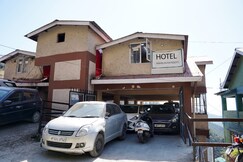 Hotel Himalayan Roots