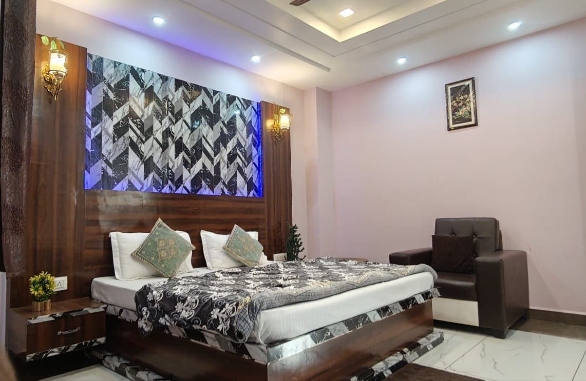 SHRADDHA SHIVAM RESIDENCY - Tap to explore photos