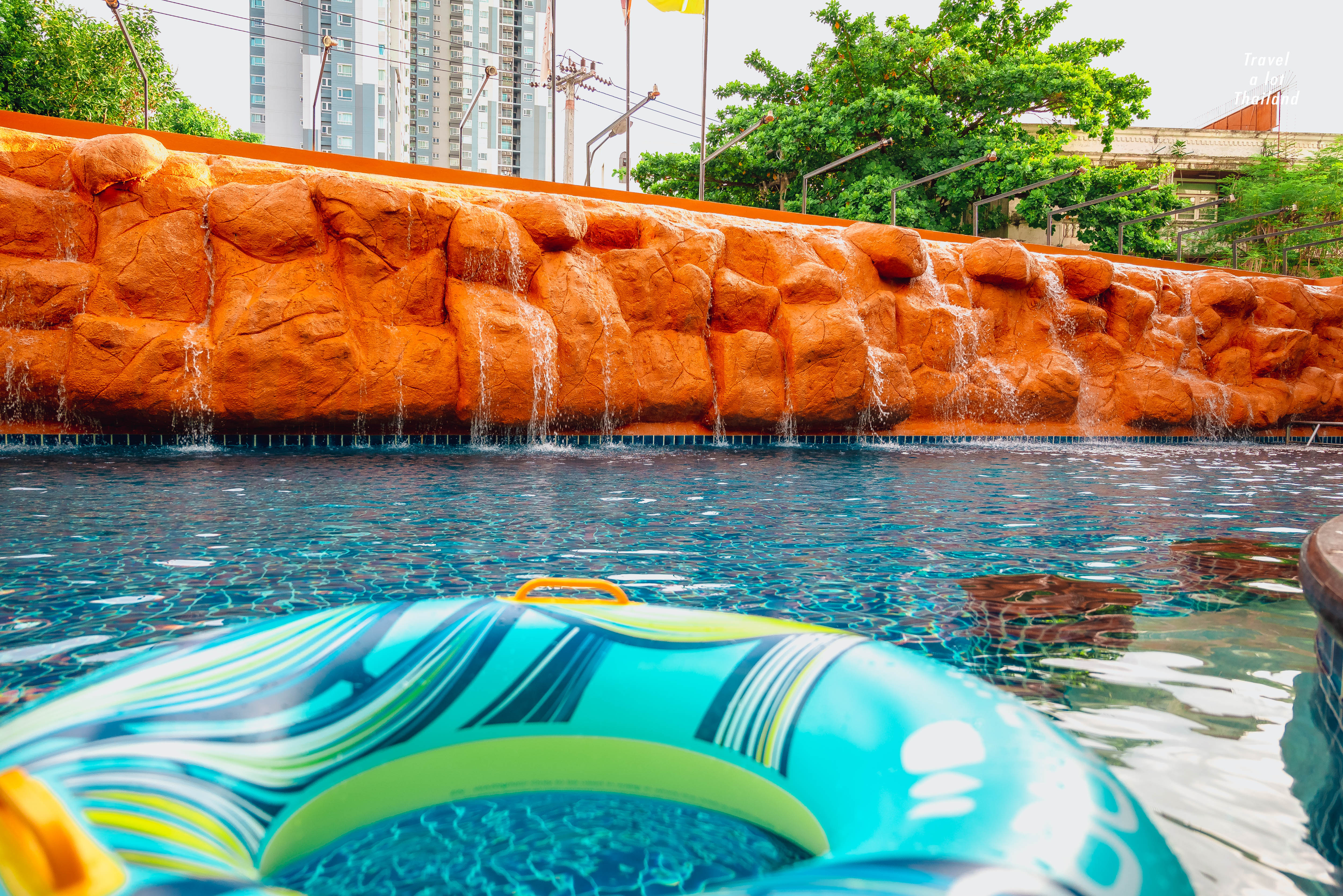Centara Pattaya Hotel - Tap to explore photos