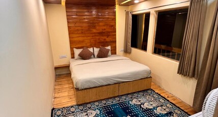 ORCHARD VALLEY RESORT Room Type - TREEHOUSE SINGLE ROOM