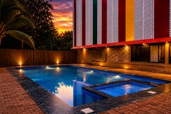 Hotel Sai Palkhi Niwara Shirdi - Newly Renovated