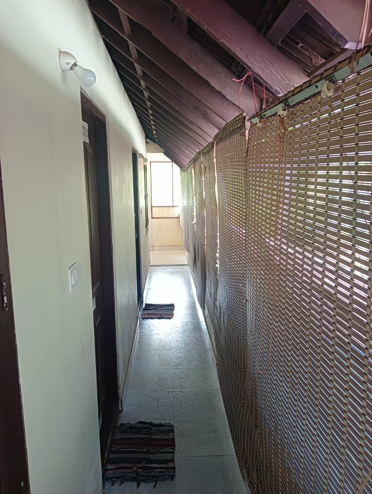 Santa Maria Hostel Munroe Island - Tap to explore photos