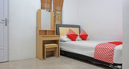 Hotel O Pondok Feby Makassar Room Type - Indonesia Standard Double
