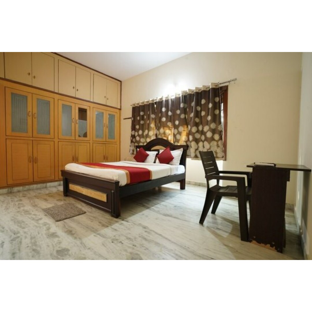 SRR luxury 5 bedrooms Villa MLA Colony - Tap to explore photos