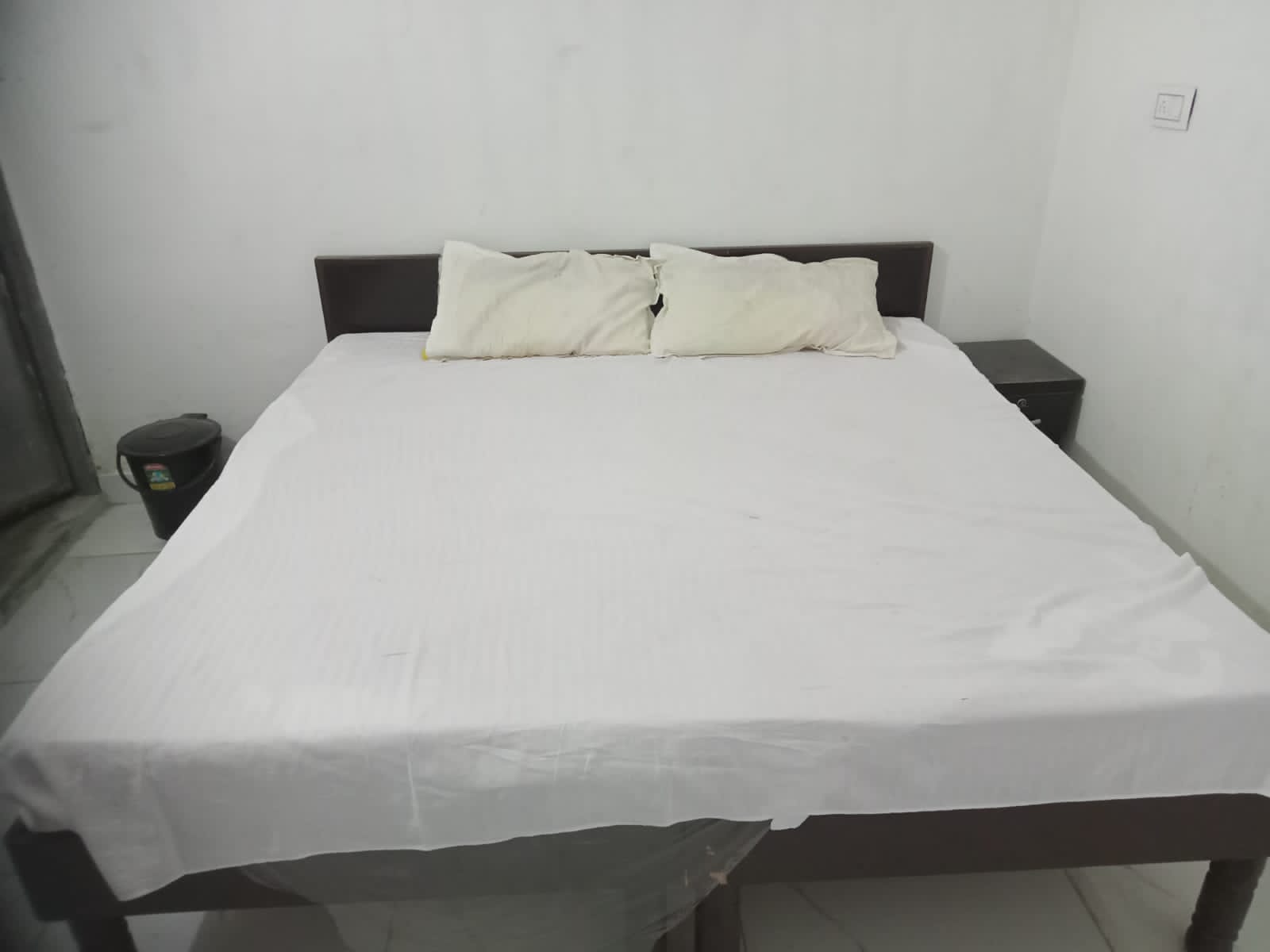 Hotel O Thikana Hotel - Tap to explore photos