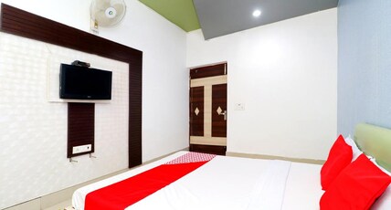 Hotel Carnival Room Type - Deluxe Rooms