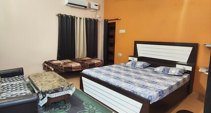 PREM SAROJ HOME STAY Room Type - Bedroom 4