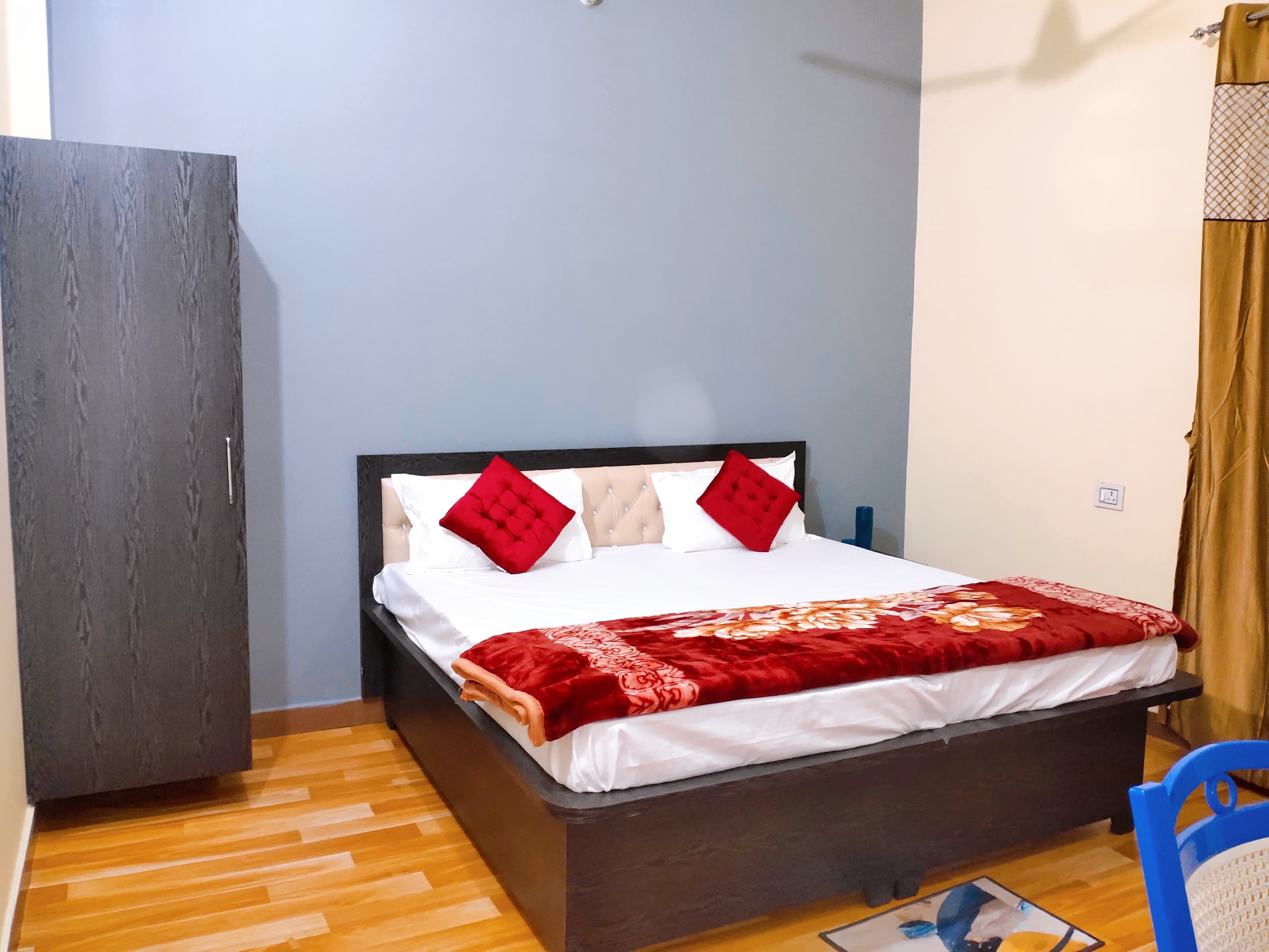Dev Bhawan Homestay - Tap to explore photos