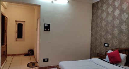 Royal Dreams Room Type - Deluxe Room With AC