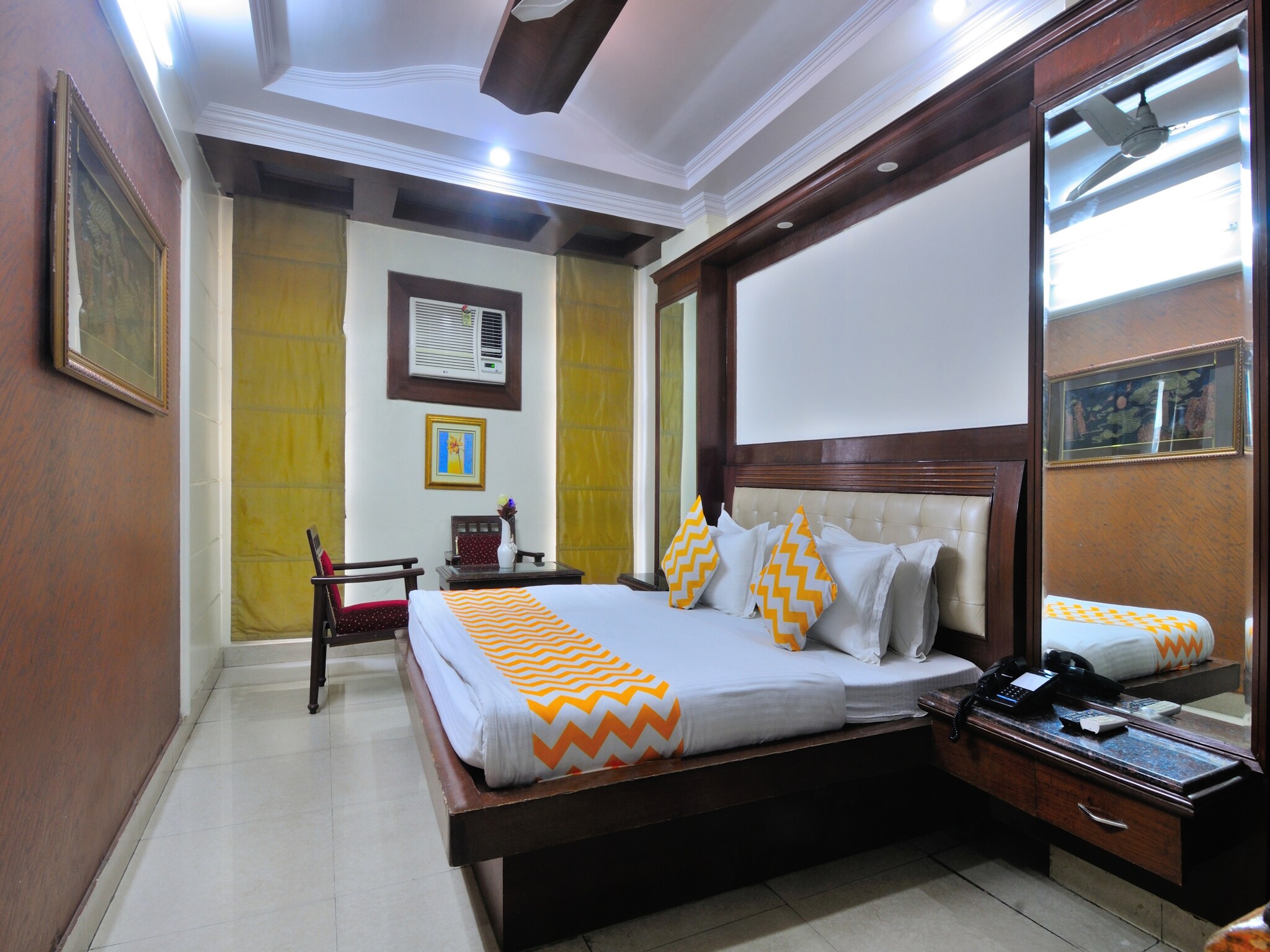HOTEL GEESON NEW DELHI RAILWAY STATION - PAHARGANJ - Tap to explore photos