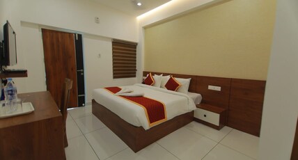 Remanika Regency Room Type - Executive Double  AC Room