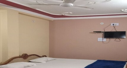 Hotel Rajendra Palace Room Type - Double Bed NON AC
