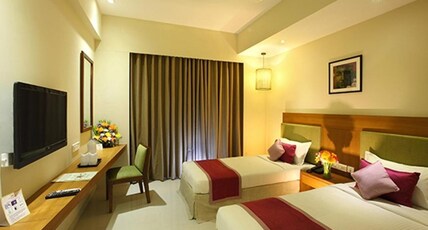 J K Park Residency Perambra Room Type - TWIN BED ROOM AC