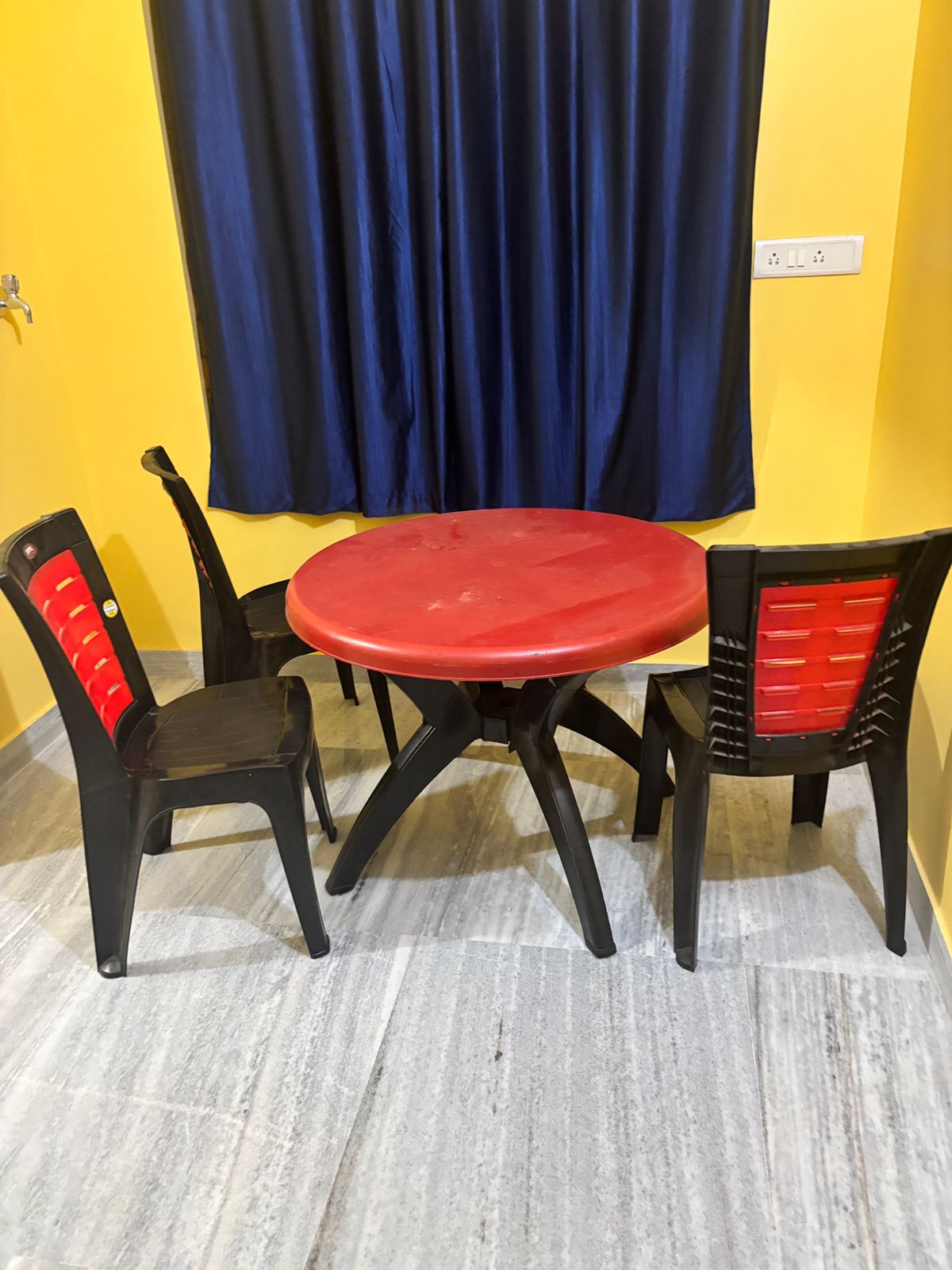 Lara home stay | Entire 1Bhk in Mukundapur - Tap to explore photos