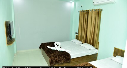 Hotel Sai View Room Type - Tripal Bed Room