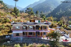 Priyanka Home Stay