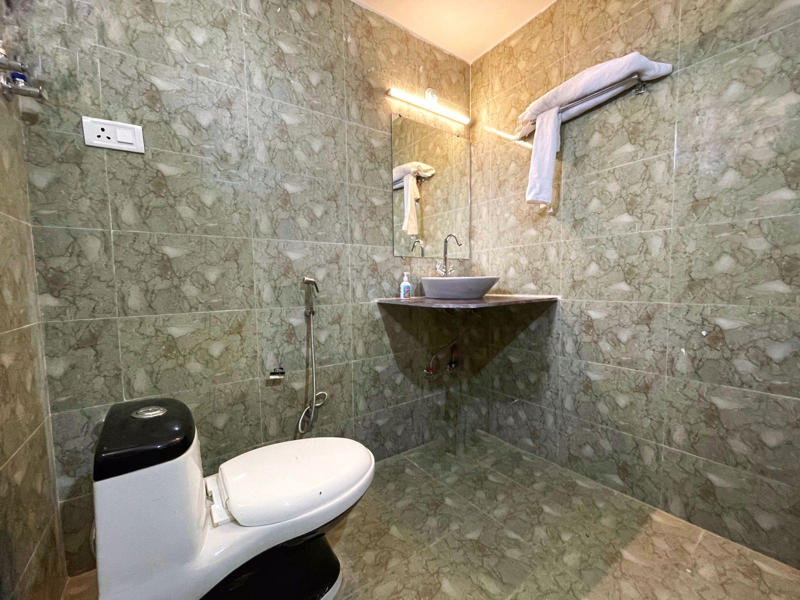 HOTEL RUDRAM STAYS - Tap to explore photos