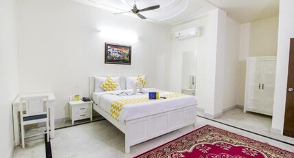 Hotel Roselle Heights Room Type - Roselle Premium Room