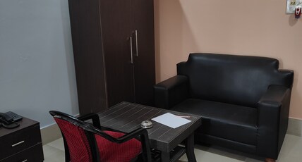 SUBHAM LODGE & RESTAURANT Room Type - Deluxe King Bed Room with Air Conditioning