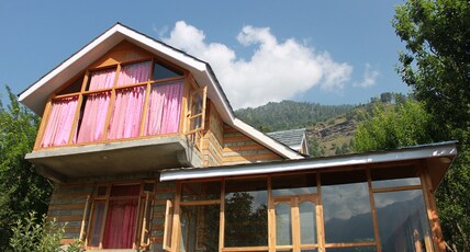 Tree House Cottages | Rooms & Caretaker Room Type - Two Bed Room Cottage