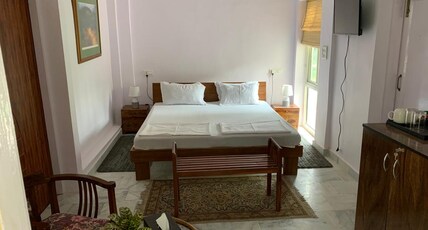 Dak Bungalow, Dera Bassi Room Type - Premium, Lilac