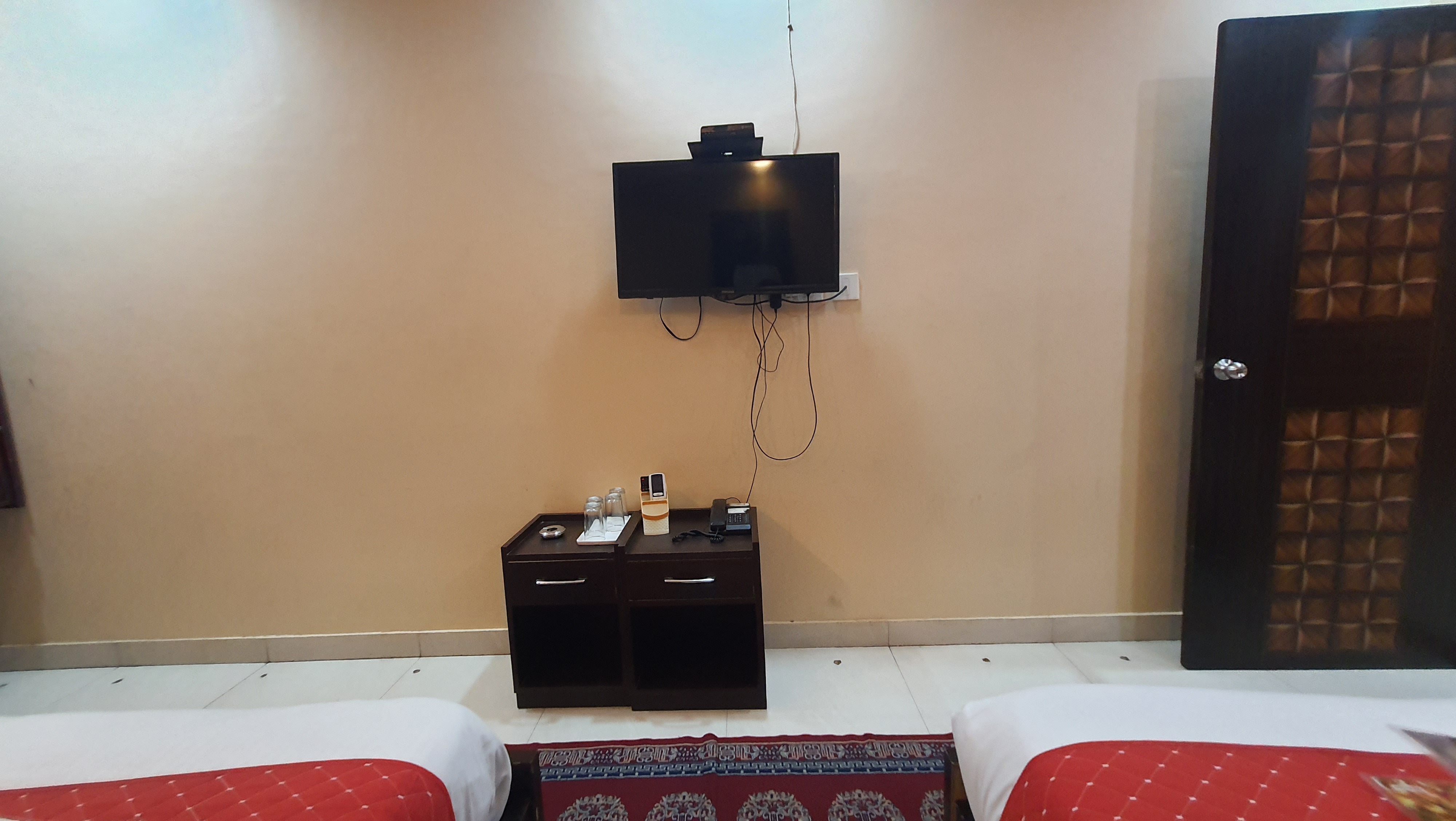 Hotel Devbhoomi Inn - Tap to explore photos