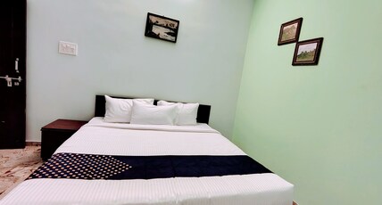 Naadi Grand Inn Room Type - 3 Bed Room with 2 bath room and Living Room Naadi Grand Inn Room Type - 3 Bed Room with 2 bath room and Living Room