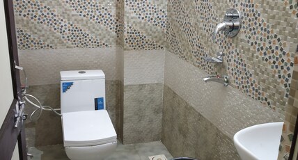 Hotel Bindal Palace Room Type - Deluxe Room AC (First Floor)