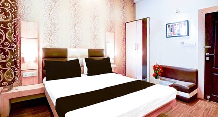 Collection O Banipark Formerly Arena Villas Room Type - Deluxe with Balcony Collection O Banipark Formerly Arena Villas Room Type - Deluxe with Balcony