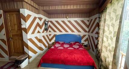 Hotel SnowFlake Room Type - Triple Bed Room with Free Wi-Fi (Non-View)