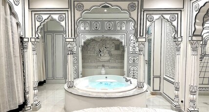 The Princess suite 2d w jacuzzi Lalluji Luxe Room Type - The Princess suite 2d w jacuzzi Lalluji Luxe