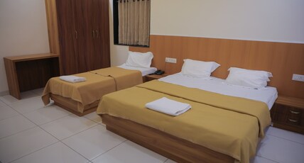 Hotel A61 Room Type - Deluxe Room Non AC