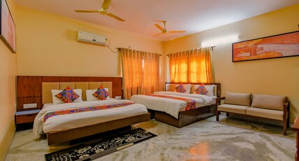 FabHotel New Kolkata Residency Inn - Nr. Axis Mall Room Type - Executive Room