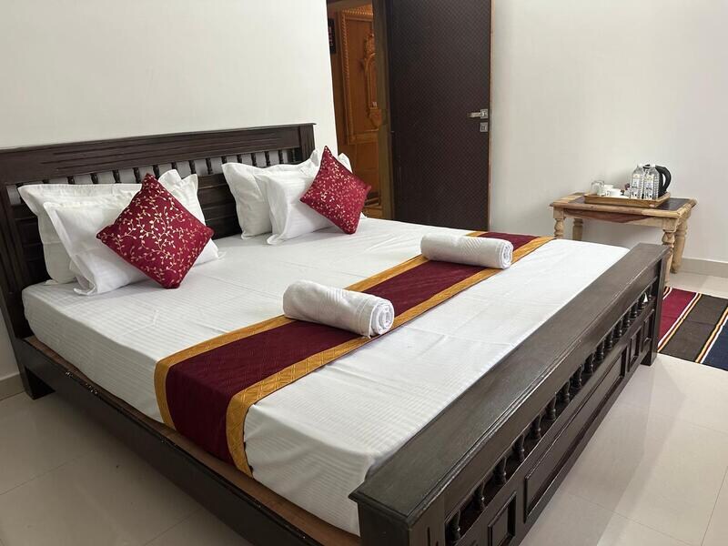 Hotel Royal Residency Jaisalmer - Tap to explore photos