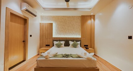 REGAL HAVENS Room Type - SEMI EXECUTIVE