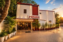 Shama Tourist Resort
